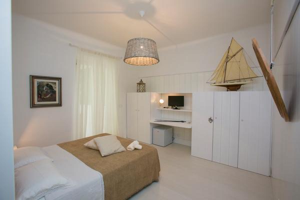 A Casa Di Lolu Bed & Breakfast กรอตตัมมาเร ภายนอก รูปภาพ
