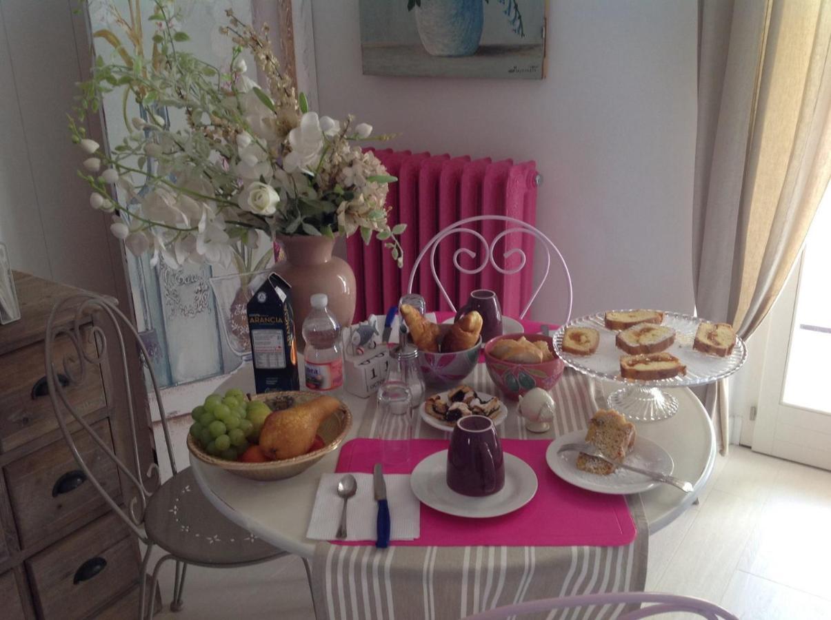 A Casa Di Lolu Bed & Breakfast กรอตตัมมาเร ภายนอก รูปภาพ